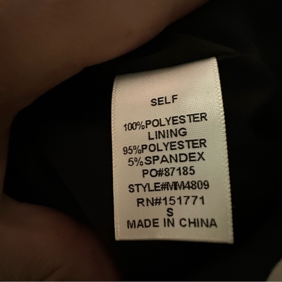 NWT Le Lis Metallic Silver Jumpsuit Sz S - Picture 11 of 12